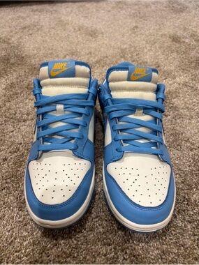 COASTAL BLUE NIKE UNC DUNKS BRAND NEW